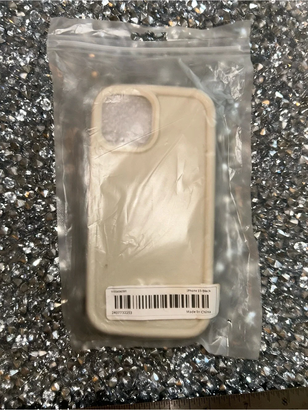iPhone 15 Neutral Beige Silicone iPhone Case - Slim Protective Cover